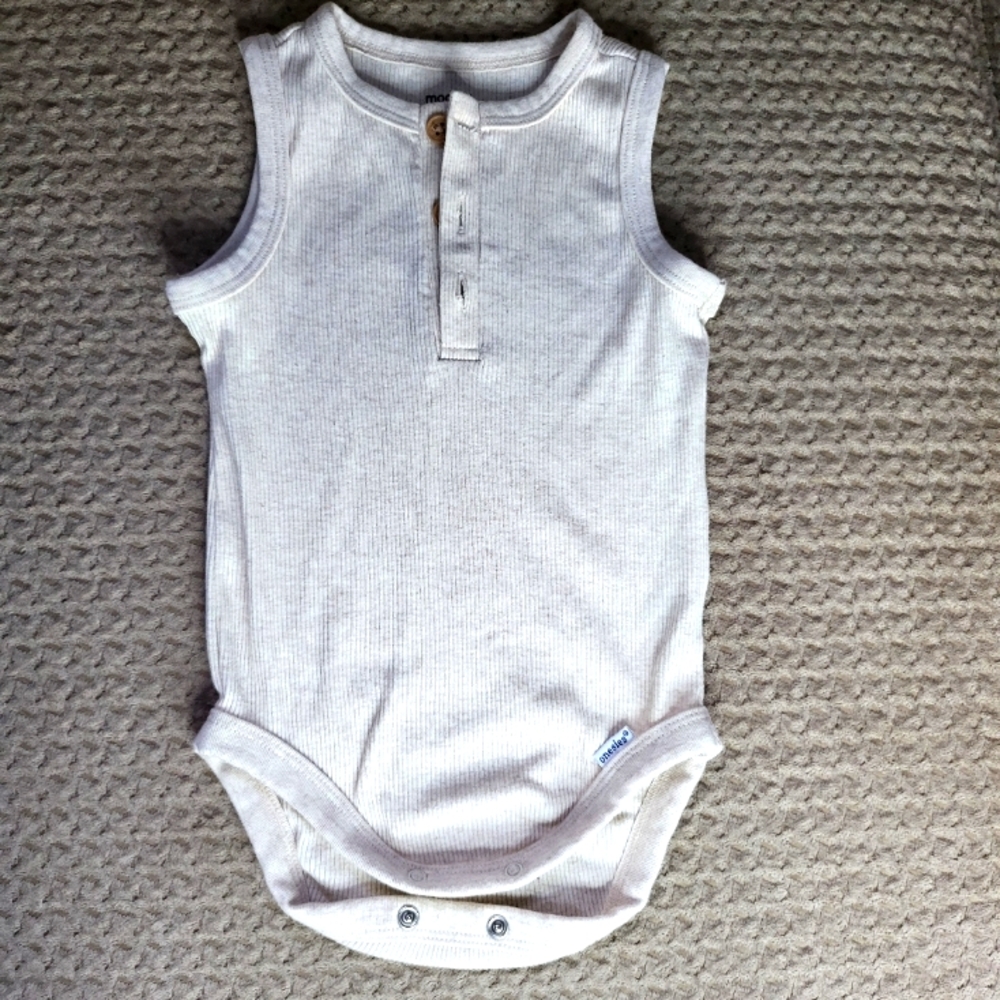 Modern Moments by Gerber Baby Boy Sleeveless Bodysuit 3-6 M